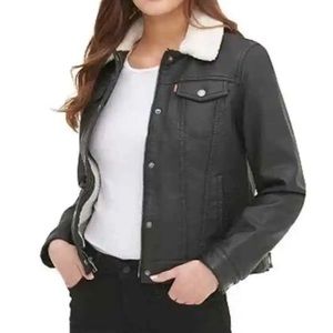 Levi’s Faux Leather Sherpa Lined Trucker Jacket Women's Sz XL Black Button Zip